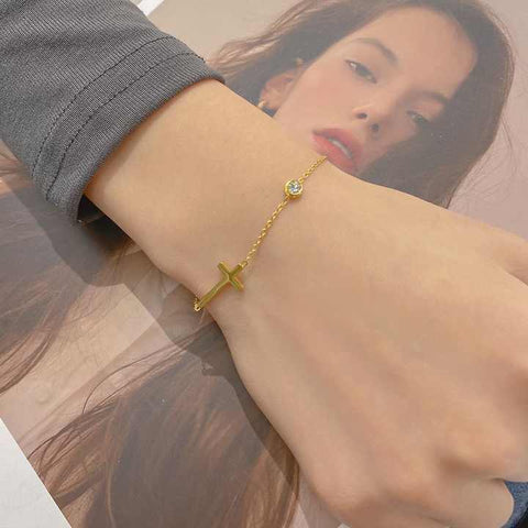 GildLoop™ | Collar Gargantilla + Pulsera Con Cruz Oro Laminado 18K De Acero Inoxidable Chapada En Oro De 18K Para Mujer Con Cruz Pequeña 🛒🔥🎁 |Envío GRATIS - 40% DE DESCUENTO|