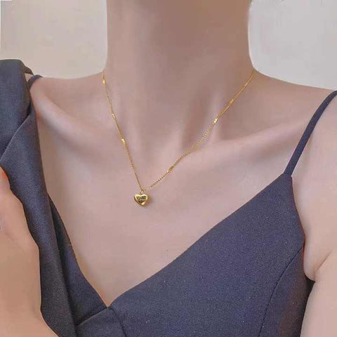 GleamLove™ | Gargantilla Con Dije De Corazon Para Mujer Laminada En Oro 18K Love 🛒🔥🎁 |Envío GRATIS - 40% DE DESCUENTO|