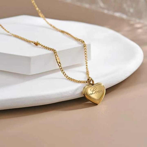 GleamLove™ | Gargantilla Con Dije De Corazon Para Mujer Laminada En Oro 18K Love 🛒🔥🎁 |Envío GRATIS - 40% DE DESCUENTO|