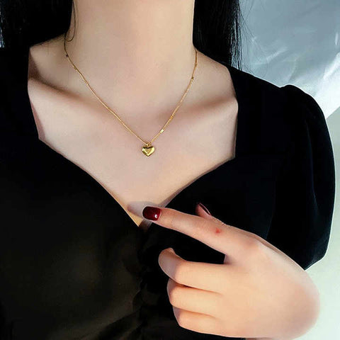 GleamLove™ | Gargantilla Con Dije De Corazon Para Mujer Laminada En Oro 18K Love 🛒🔥🎁 |Envío GRATIS - 40% DE DESCUENTO|