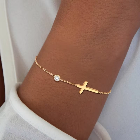 GildLoop™ | Collar Gargantilla + Pulsera Con Cruz Oro Laminado 18K De Acero Inoxidable Chapada En Oro De 18K Para Mujer Con Cruz Pequeña 🛒🔥🎁 |Envío GRATIS - 40% DE DESCUENTO|
